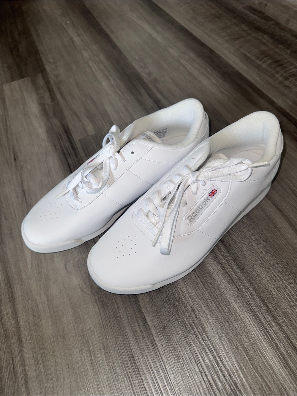 NEW Reebok Classics Lace Up Sneaker Princess White Leather Women's Size 10 wide